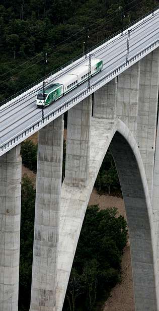 El tren ya va a 200 km/h en Galicia