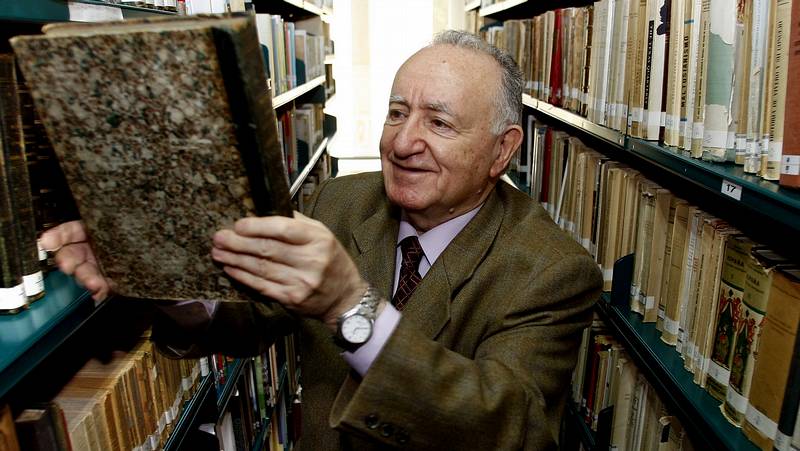 Xesús Alonso Montero: «Na Academia Galega ninguén se apelida Bárcenas nin Urdangarin»