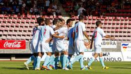El Compostela se impuso 3-1 al Coruxo en el derbi gallego de la segunda jornada disputado en San L�zaro. FOT�GRAFO: �lvaro Ballesteros