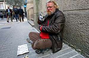El indigente holand�s Christian Heeberij se aloja estos d�as en el albergue de C�ritas. 