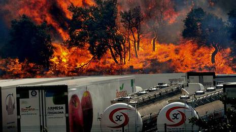 El incendio de Girona sigue sin estar controlado los más graves desde 1986 E_120722-182543