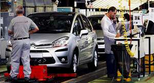 Citroën para un turno por una huelga en un proveedor vasco