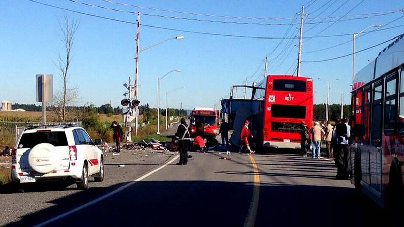 Al menos 5 muertos en un accidente en Ottawa Reu_20130918_141759116