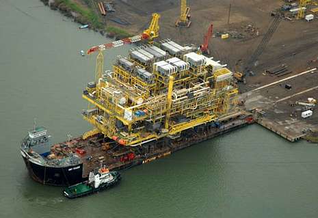 Singapur y Noruega complican el concurso de Pemex para Barreras y Navantia