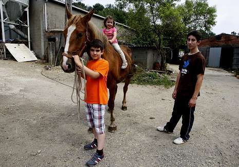 Vivir en contacto con la naturaleza es el premio de este trabajo. 