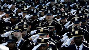 MIKE SEGAR | REUTERS